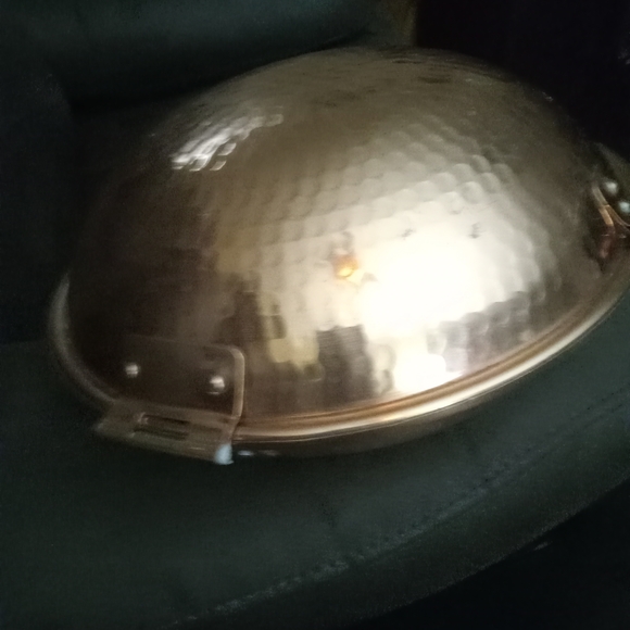 Hammered Copper Serving Bowl with Handle - Picture 2 of 5